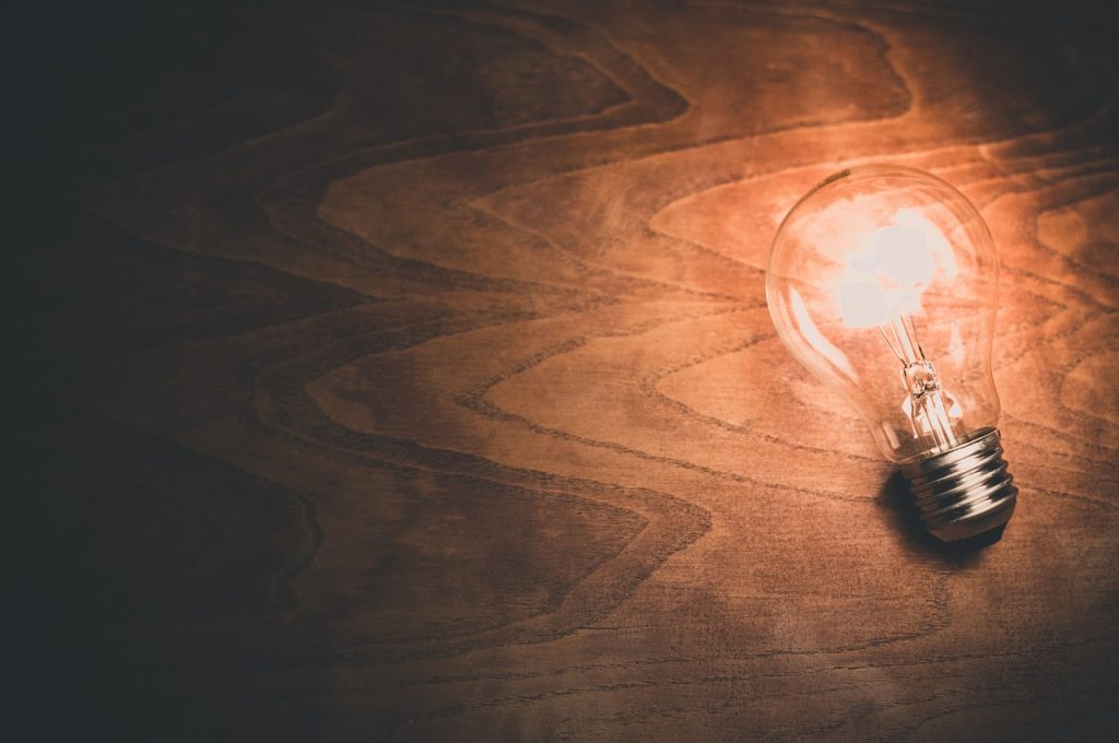Smart lightbulbs shine new spotlight on digital spying